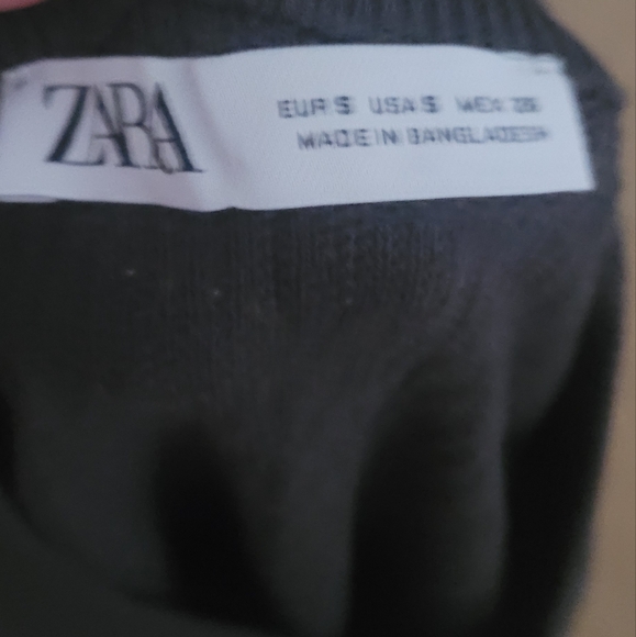 ZARA SIZE SMALL WAFFLE TEXTURED LONG SLEEVE DRESS NWOT - Picture 2 of 5